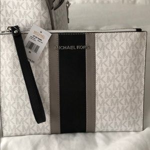 Hey Set Travel clutch/wallet